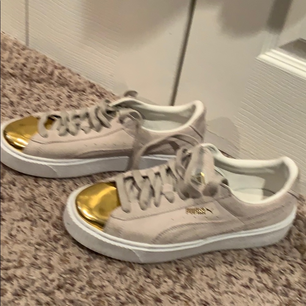 Puma - Picture 2 of 3